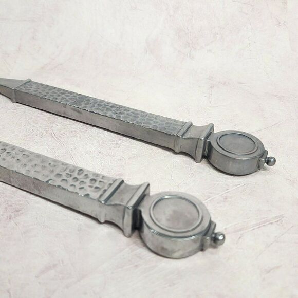 Southern Living At Home Conroy Salad Servers Set Hammered Handle - Picture 3 of 9